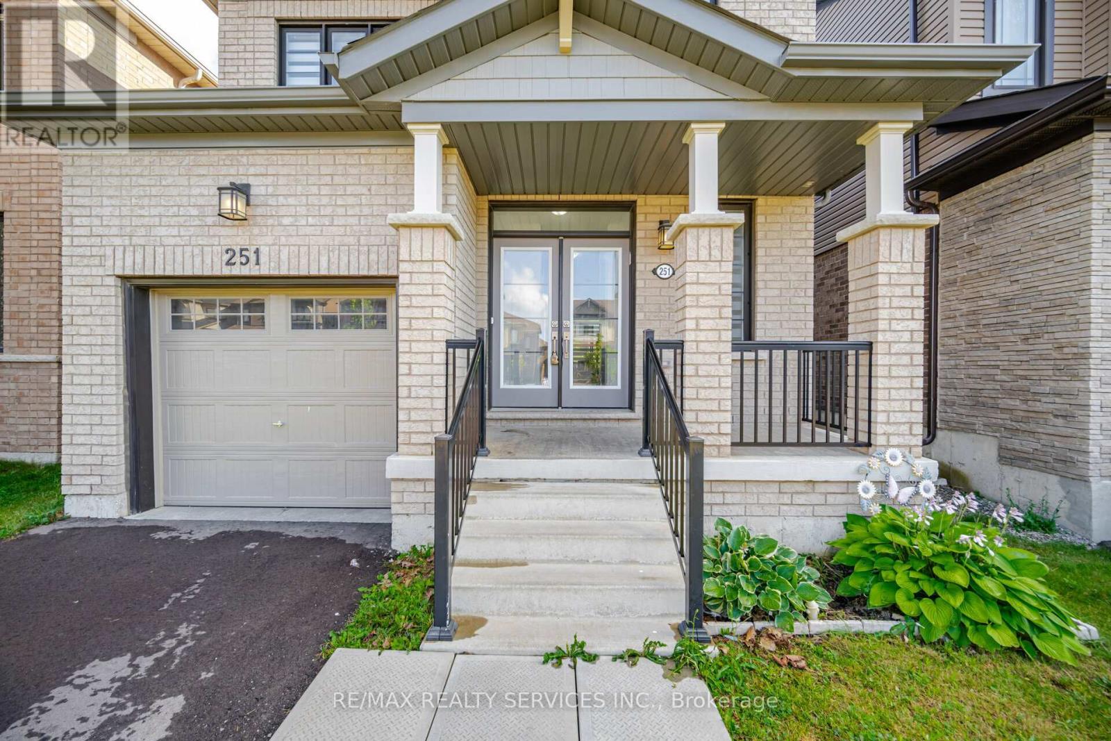 251 Bedrock Drive, Hamilton (Stoney Creek), Ontario  L8J 0M2 - Photo 10 - X12450385