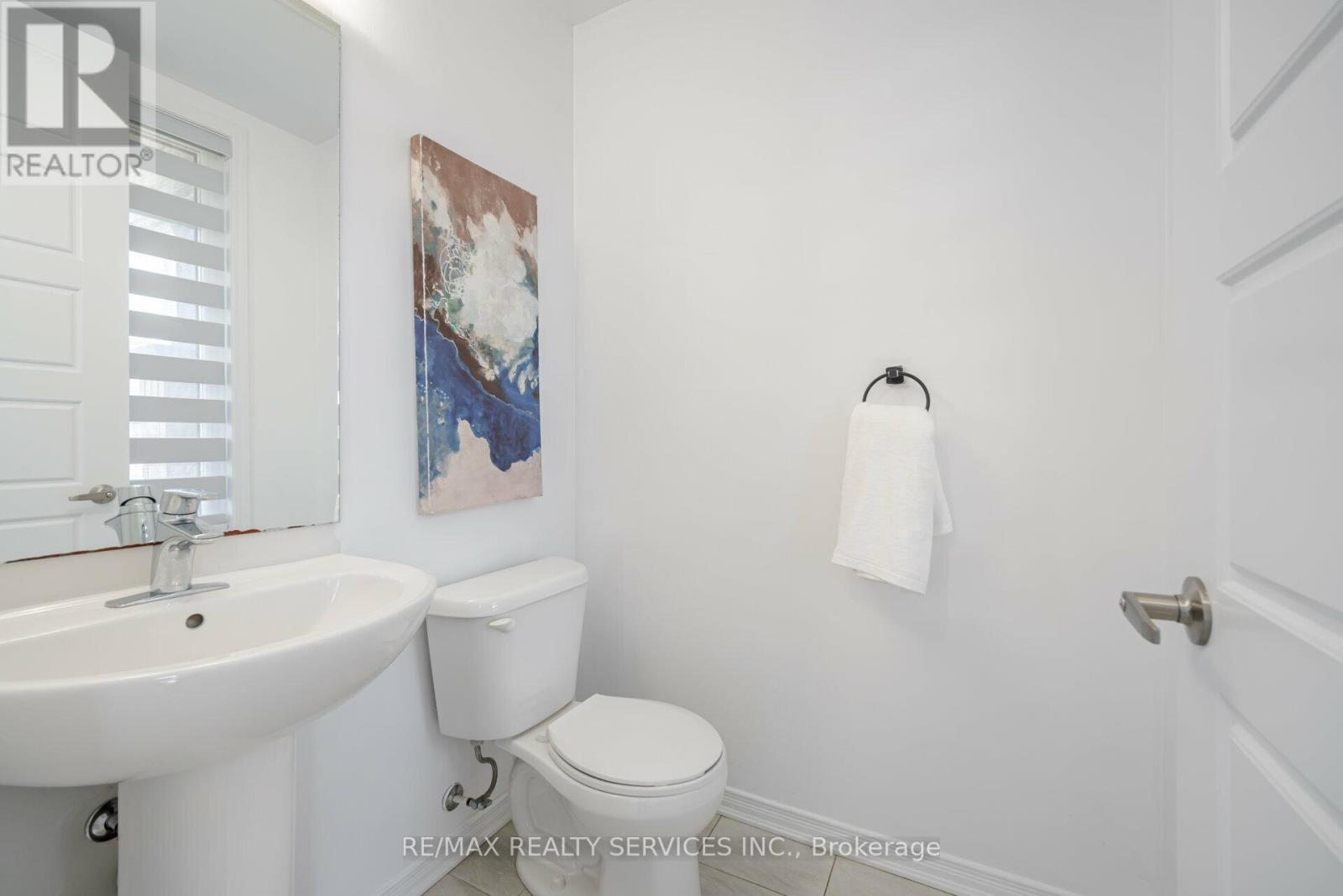 251 Bedrock Drive, Hamilton (Stoney Creek), Ontario  L8J 0M2 - Photo 23 - X12450385