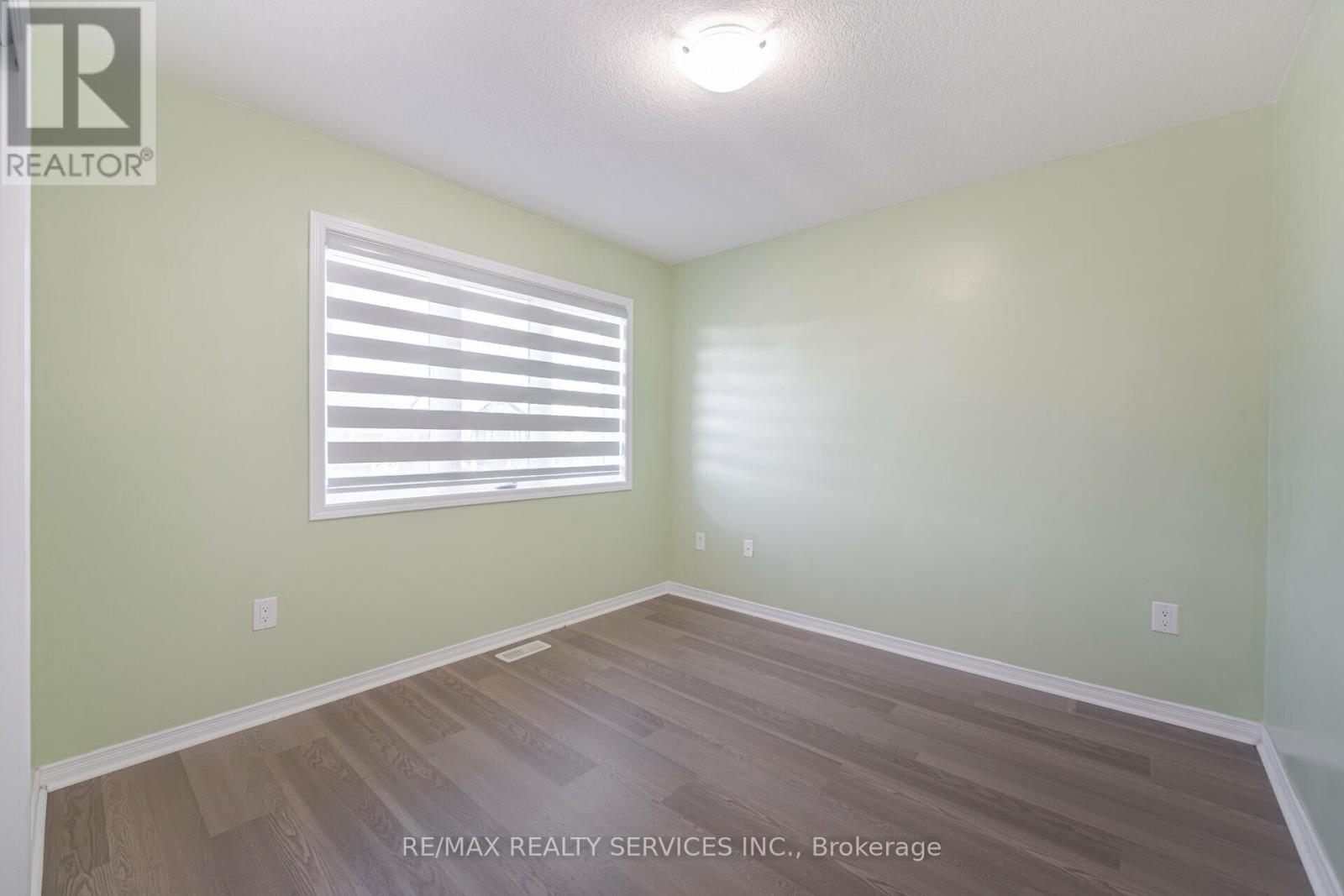 251 Bedrock Drive, Hamilton (Stoney Creek), Ontario  L8J 0M2 - Photo 32 - X12450385
