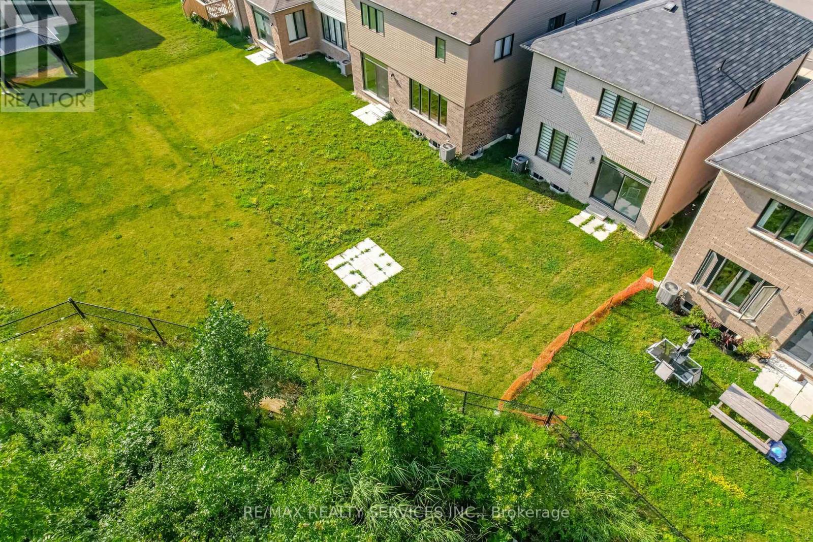 251 Bedrock Drive, Hamilton (Stoney Creek), Ontario  L8J 0M2 - Photo 46 - X12450385