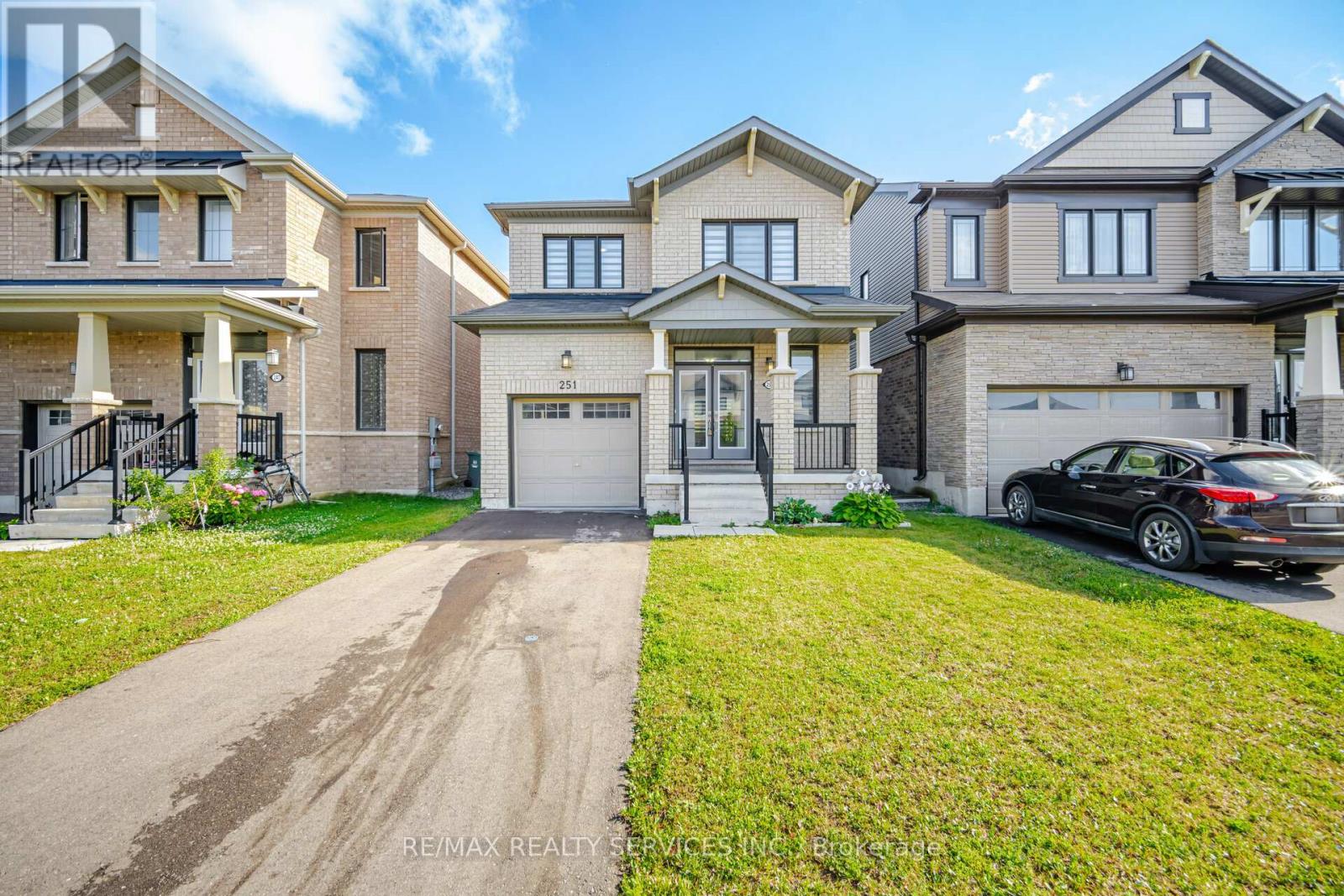 251 Bedrock Drive, Hamilton (Stoney Creek), Ontario  L8J 0M2 - Photo 7 - X12450385
