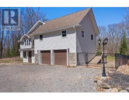 800 JEFFREY LAKE ROAD, Faraday, Ontario