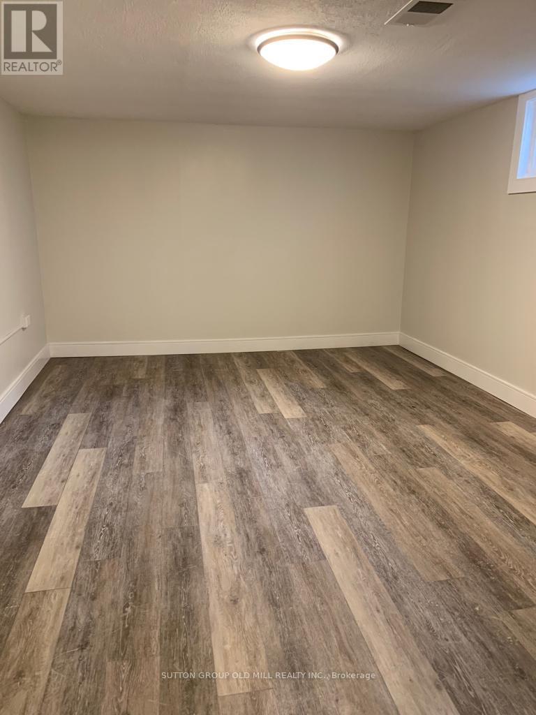 Bsmt - 251 Erb Street E, Waterloo, Ontario  N2J 1N2 - Photo 7 - X12450402