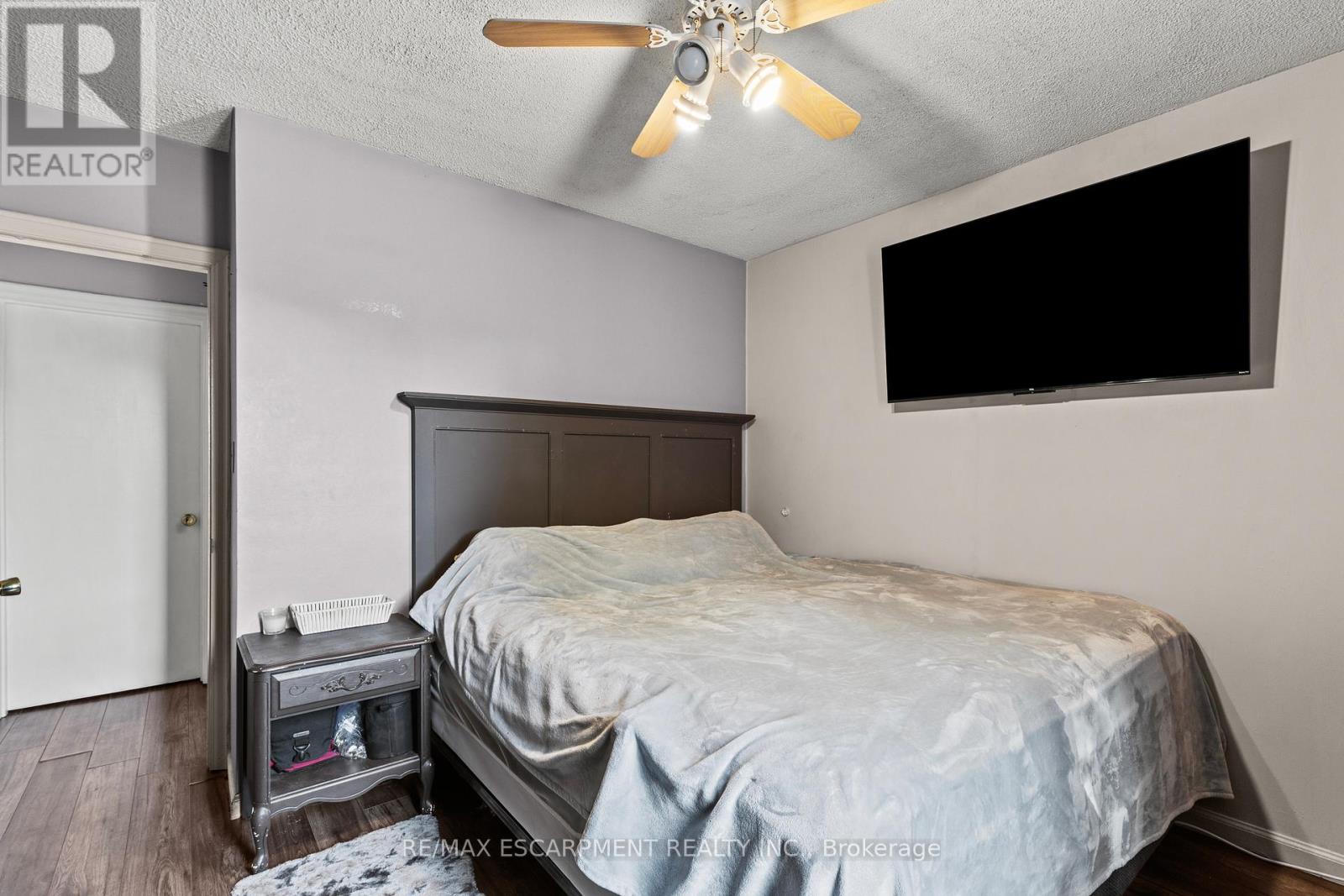 147 Summerhill Avenue, Hamilton, Ontario  L8K 3N5 - Photo 15 - X12450429