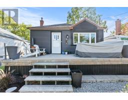 147 SUMMERHILL AVENUE, Hamilton, Ontario