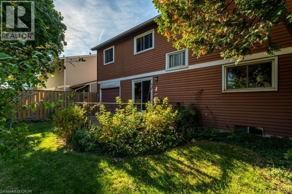 8 Chudleigh Street, Waterdown, Ontario  L9H 7E4 - Photo 11 - 40775657
