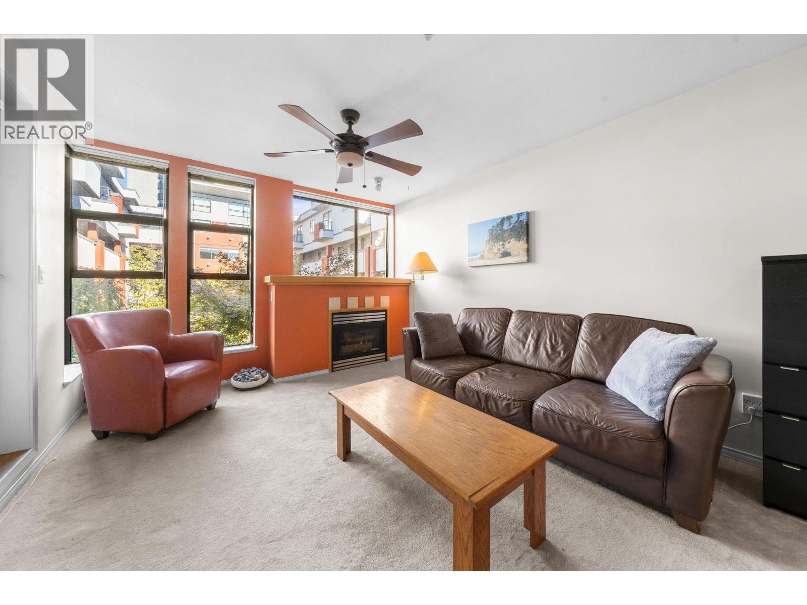 405 305 Lonsdale Avenue, North Vancouver, British Columbia  V7M 2G3 - Photo 4 - R3056297