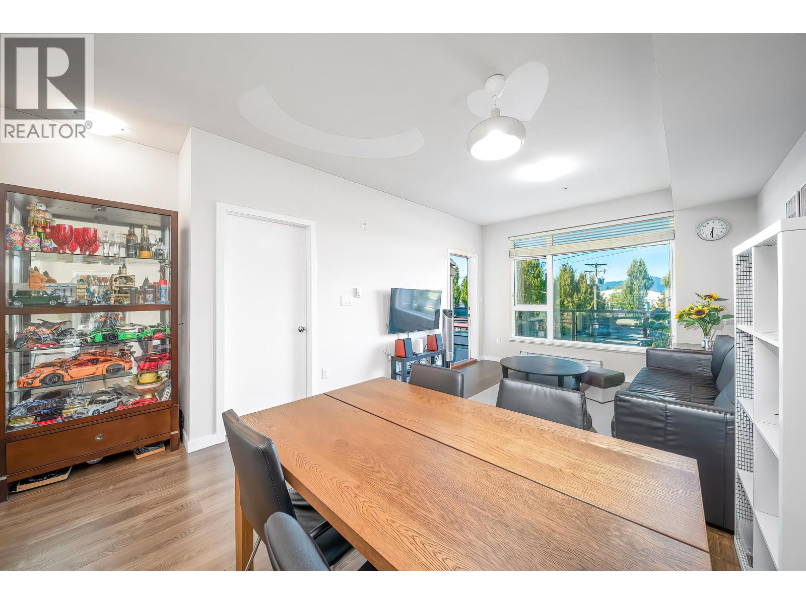 207 5288 Grimmer Street, Burnaby, British Columbia  V5H 0C5 - Photo 9 - R3056308