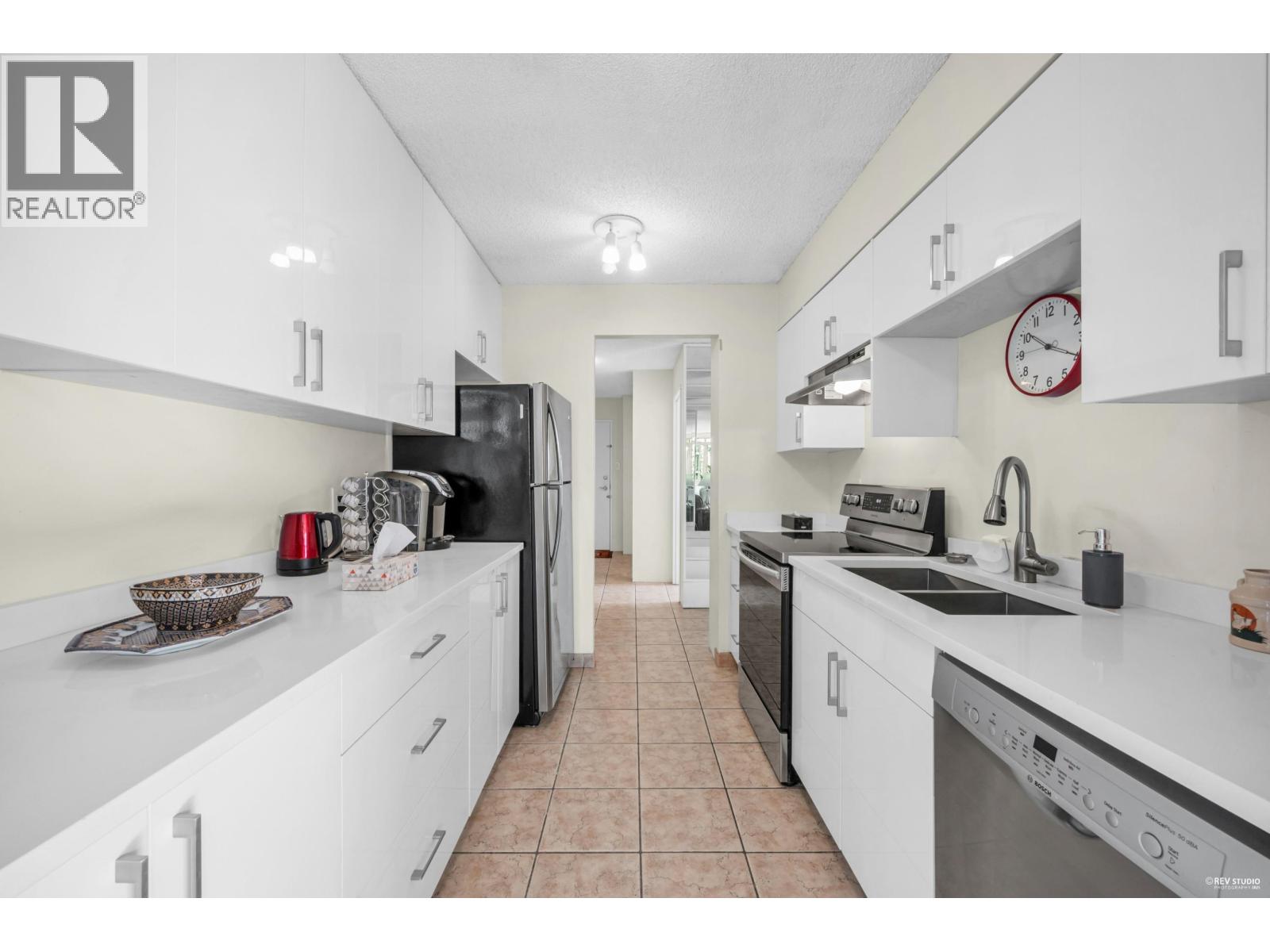 809 2024 Fullerton Avenue, North Vancouver, British Columbia  V7P 3G4 - Photo 13 - R3056324