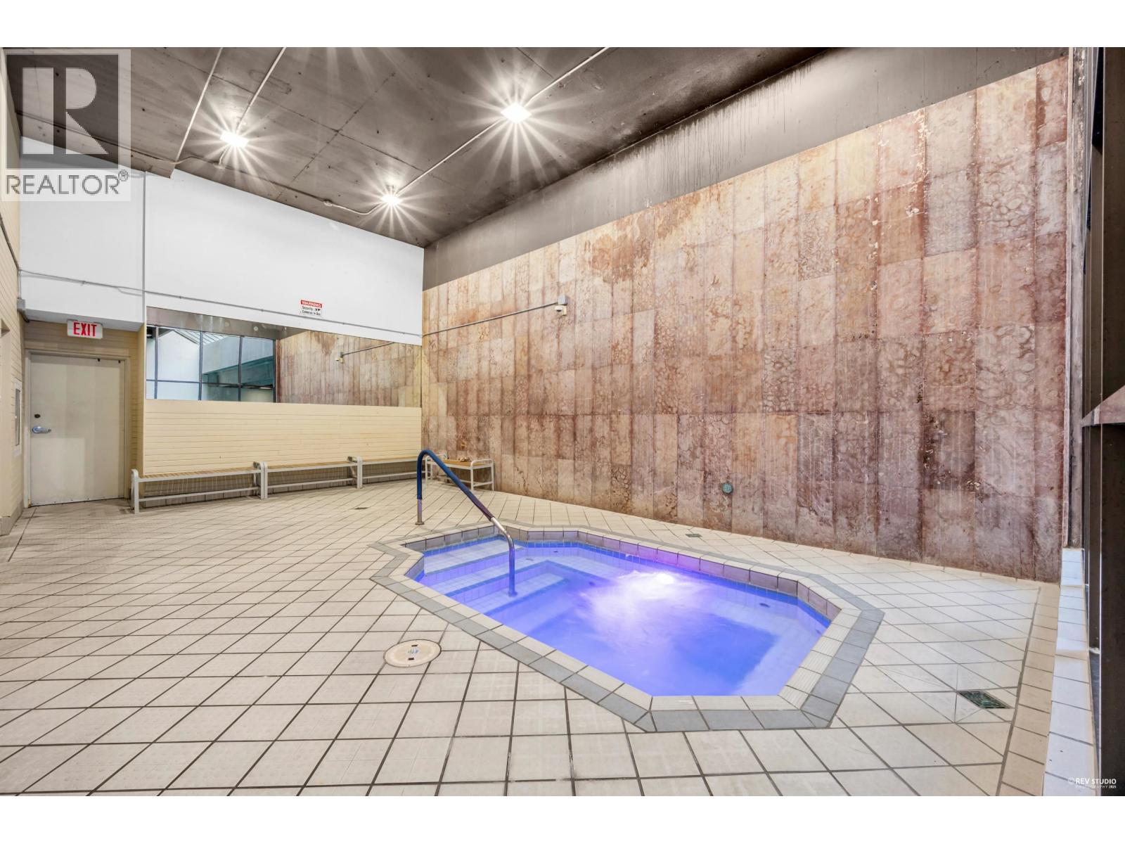 809 2024 Fullerton Avenue, North Vancouver, British Columbia  V7P 3G4 - Photo 31 - R3056324