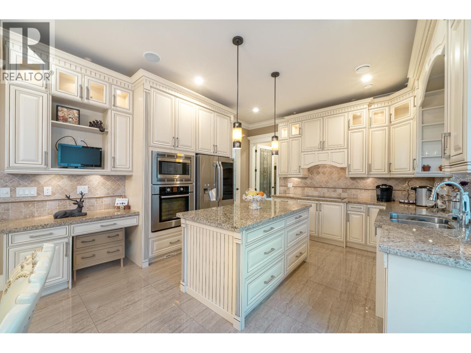 8100 Fairlane Road, Richmond, British Columbia  V7C 1Y4 - Photo 8 - R3056306
