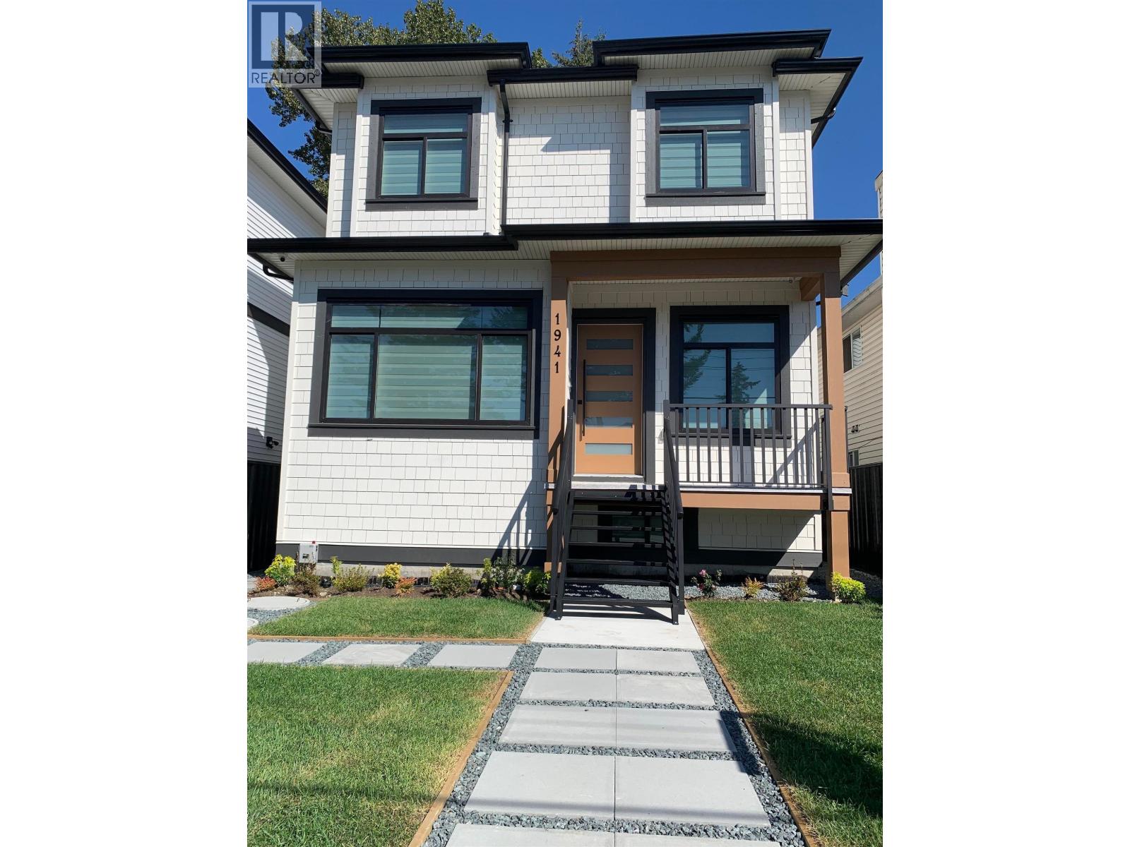 1941 PRAIRIE AVENUE, Port Coquitlam, British Columbia