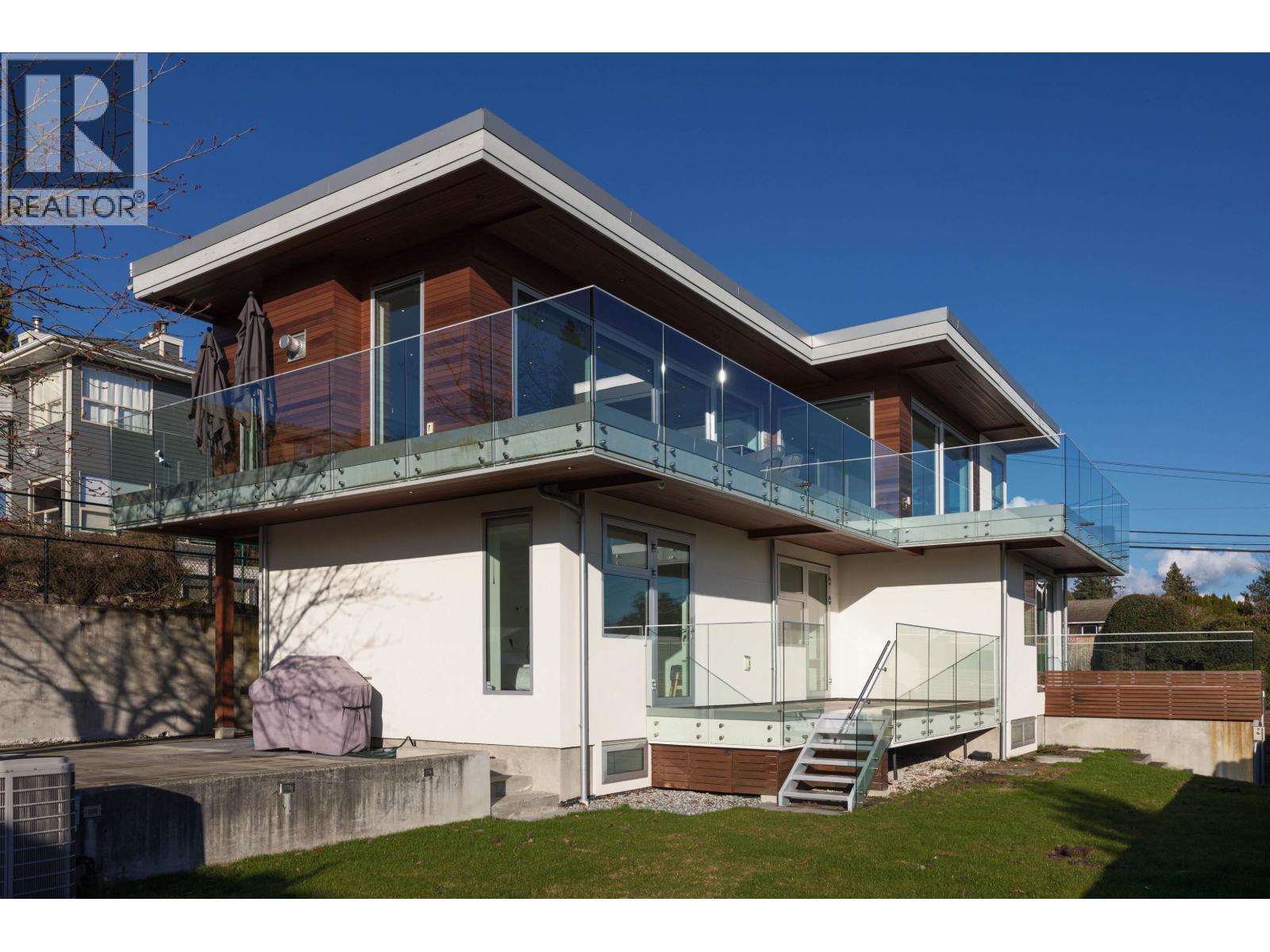 1715 22nd Street, West Vancouver, British Columbia  V7V 4E4 - Photo 40 - R3056312