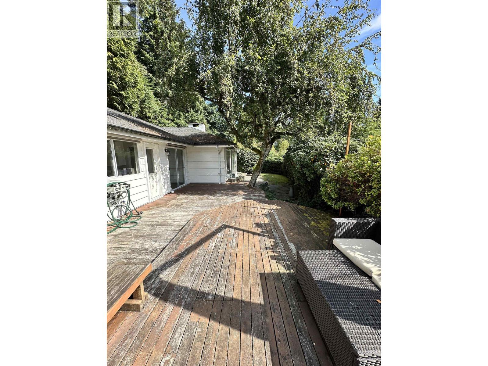 4110 Burkeridge Place, West Vancouver, British Columbia  V7V 3M9 - Photo 22 - R3050575