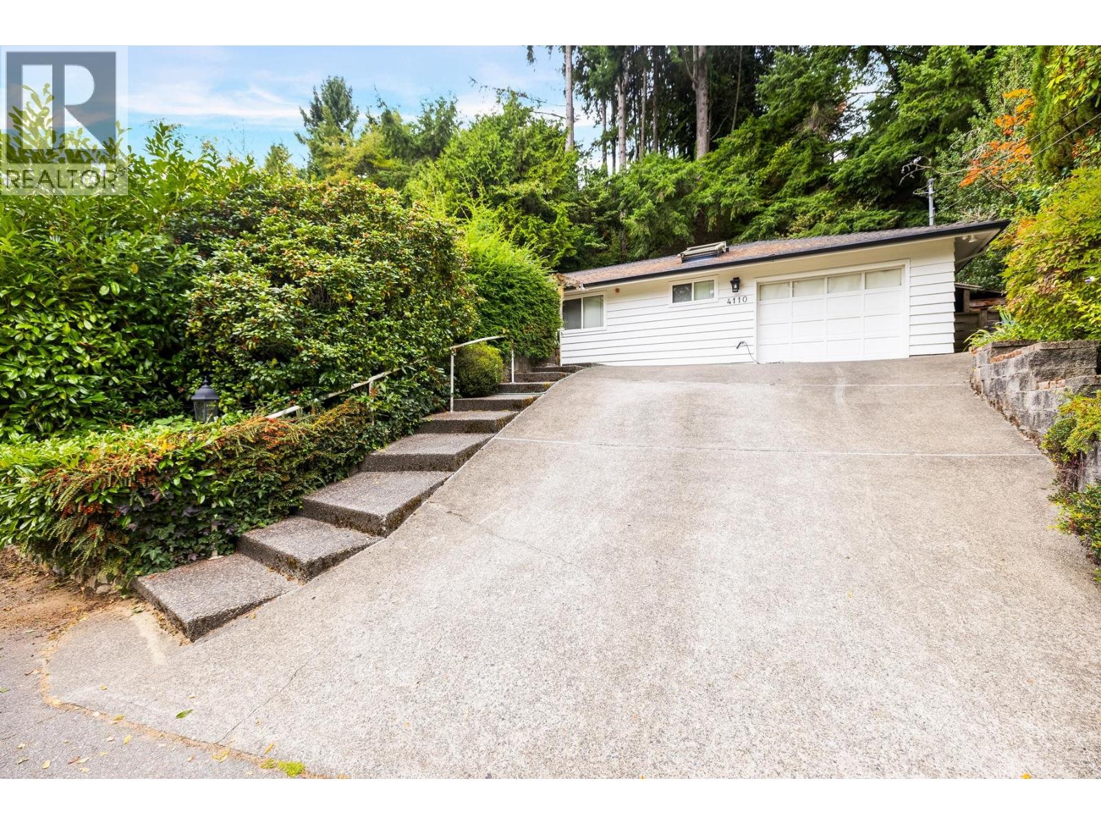 4110 Burkeridge Place, West Vancouver, British Columbia  V7V 3M9 - Photo 33 - R3050575