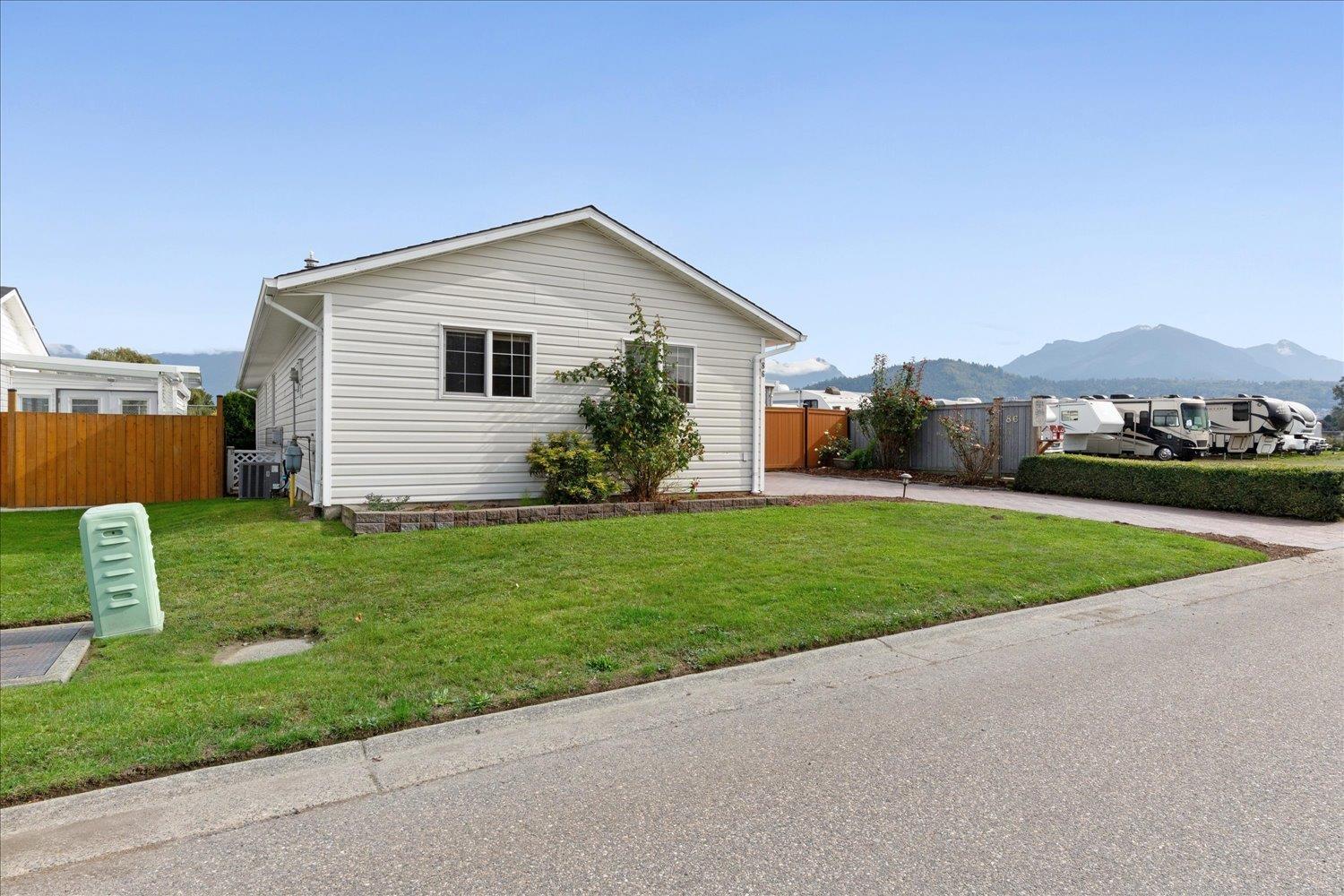 86 45918 Knight Road, Sardis East Vedder, Chilliwack, British Columbia  V2R 3X4 - Photo 4 - R3055931