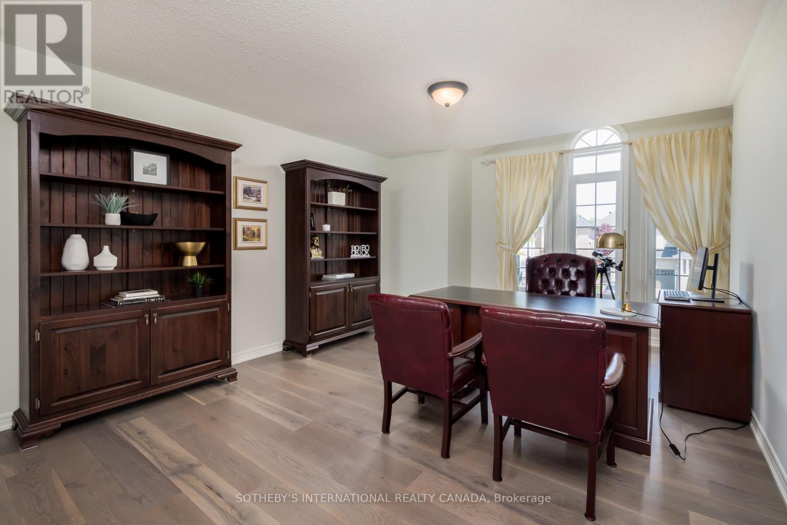16 Saint Clare Boulevard, Vaughan, Ontario  L4H 2A2 - Photo 21 - N12396455