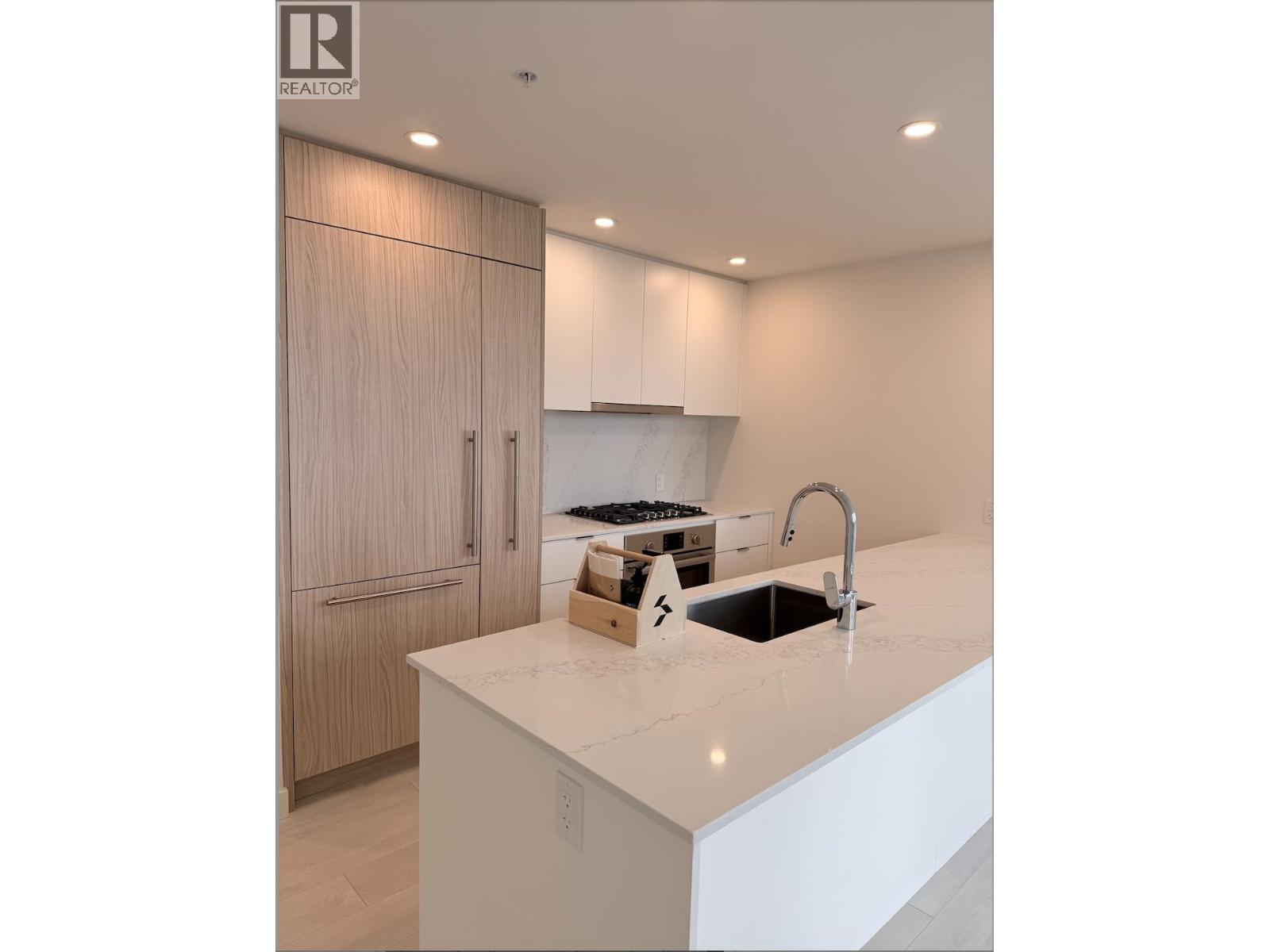 2304 537 Cottonwood Avenue, Coquitlam, British Columbia  V3J 0S4 - Photo 14 - R3053363