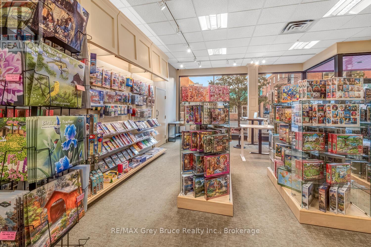 958 2nd Avenue E, Owen Sound, Ontario  N4K 2H6 - Photo 10 - X12426724