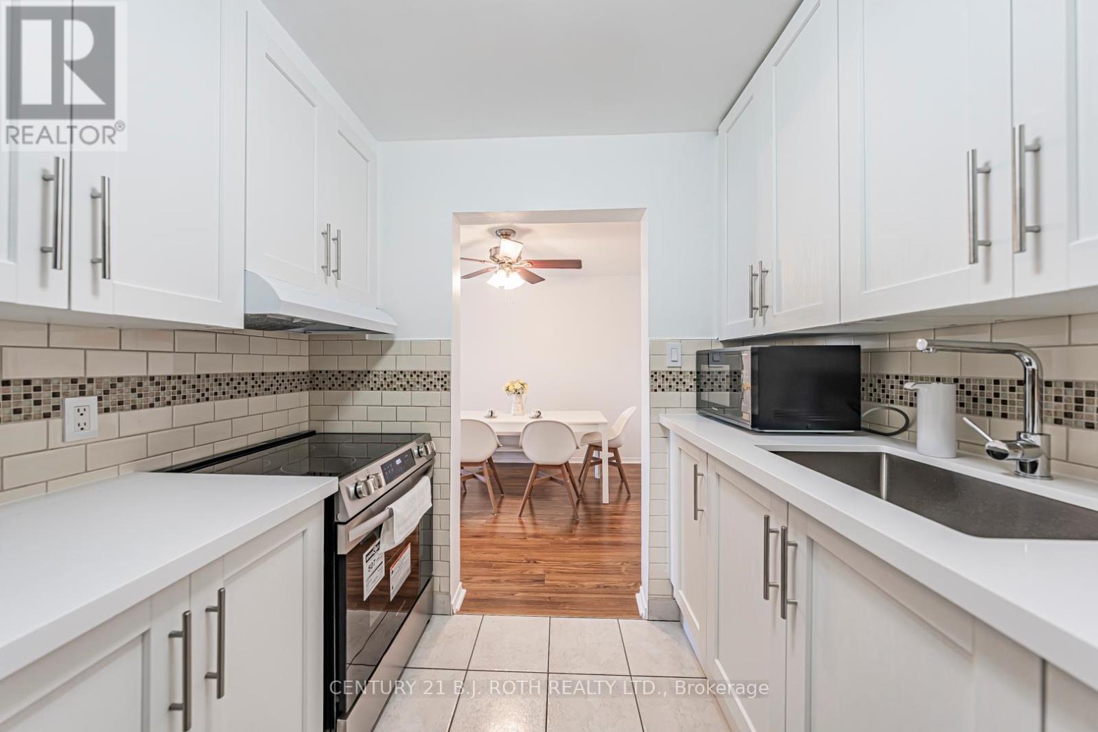 G10 - 147 Edgehill Drive, Barrie, Ontario  L4N 1L9 - Photo 10 - S12449317