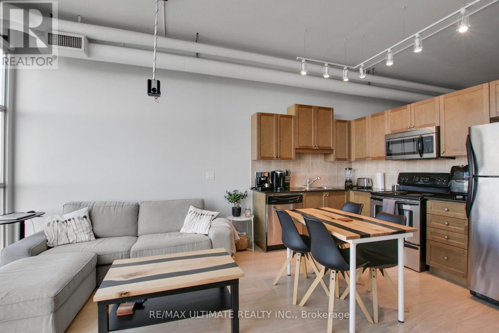 912 - 2 Fieldway Road, Toronto, Ontario  M8Z 0B9 - Photo 10 - W12447896