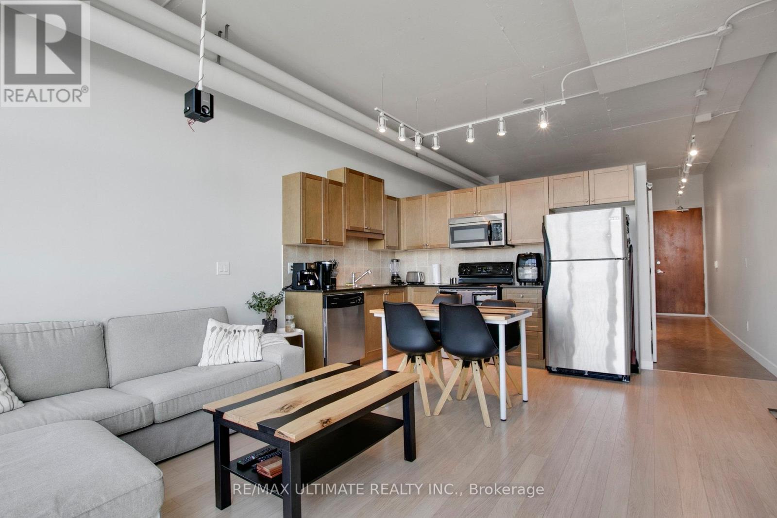 912 - 2 Fieldway Road, Toronto, Ontario  M8Z 0B9 - Photo 11 - W12447896