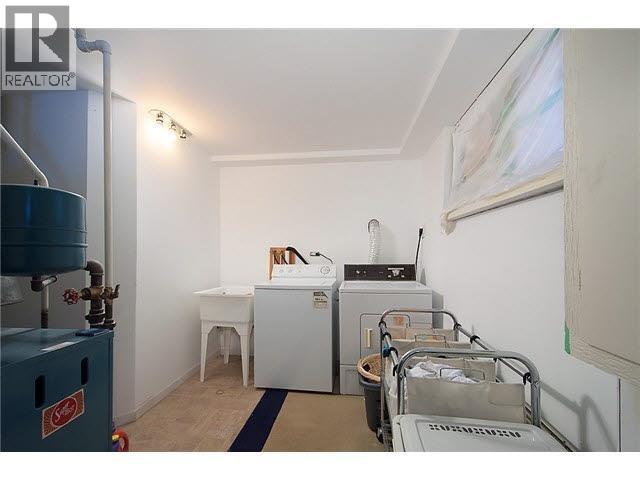 712 E 57 Avenue, Vancouver, British Columbia  V5X 1T2 - Photo 6 - R3055970