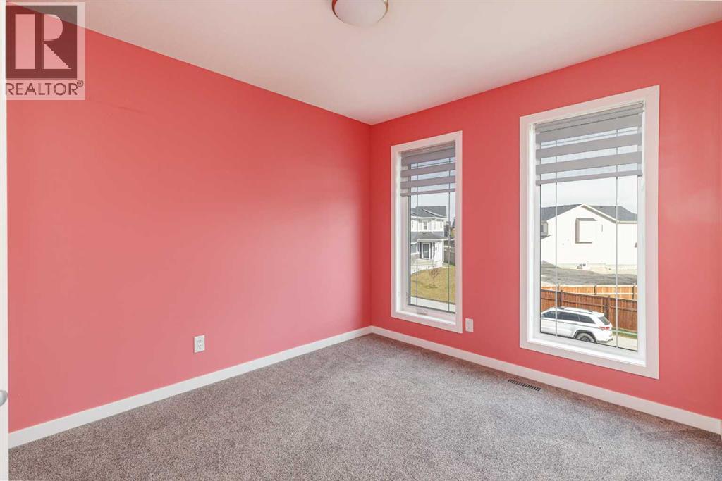 25 Sunrise Way, Cochrane, Alberta  T4C 0C8 - Photo 19 - A2262289