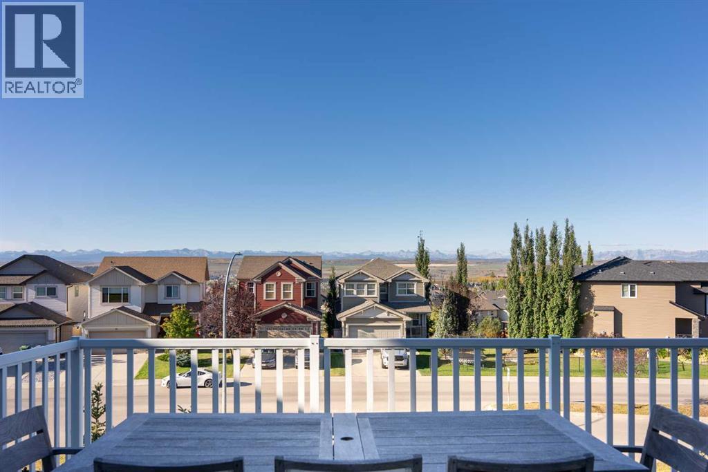 27 Sunset Park, Cochrane, Alberta  T4C 0N4 - Photo 22 - A2262469