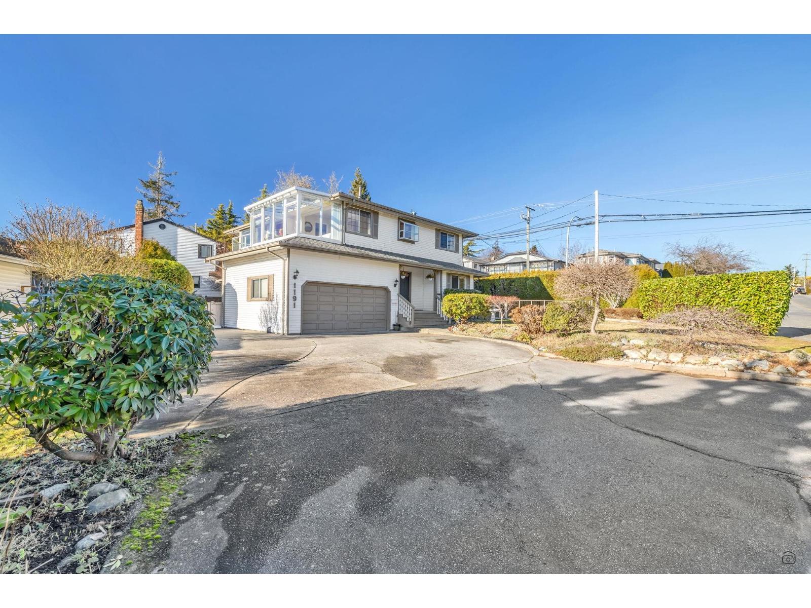 1191 Finlay Street, White Rock, British Columbia  V4B 4K9 - Photo 3 - R3055859