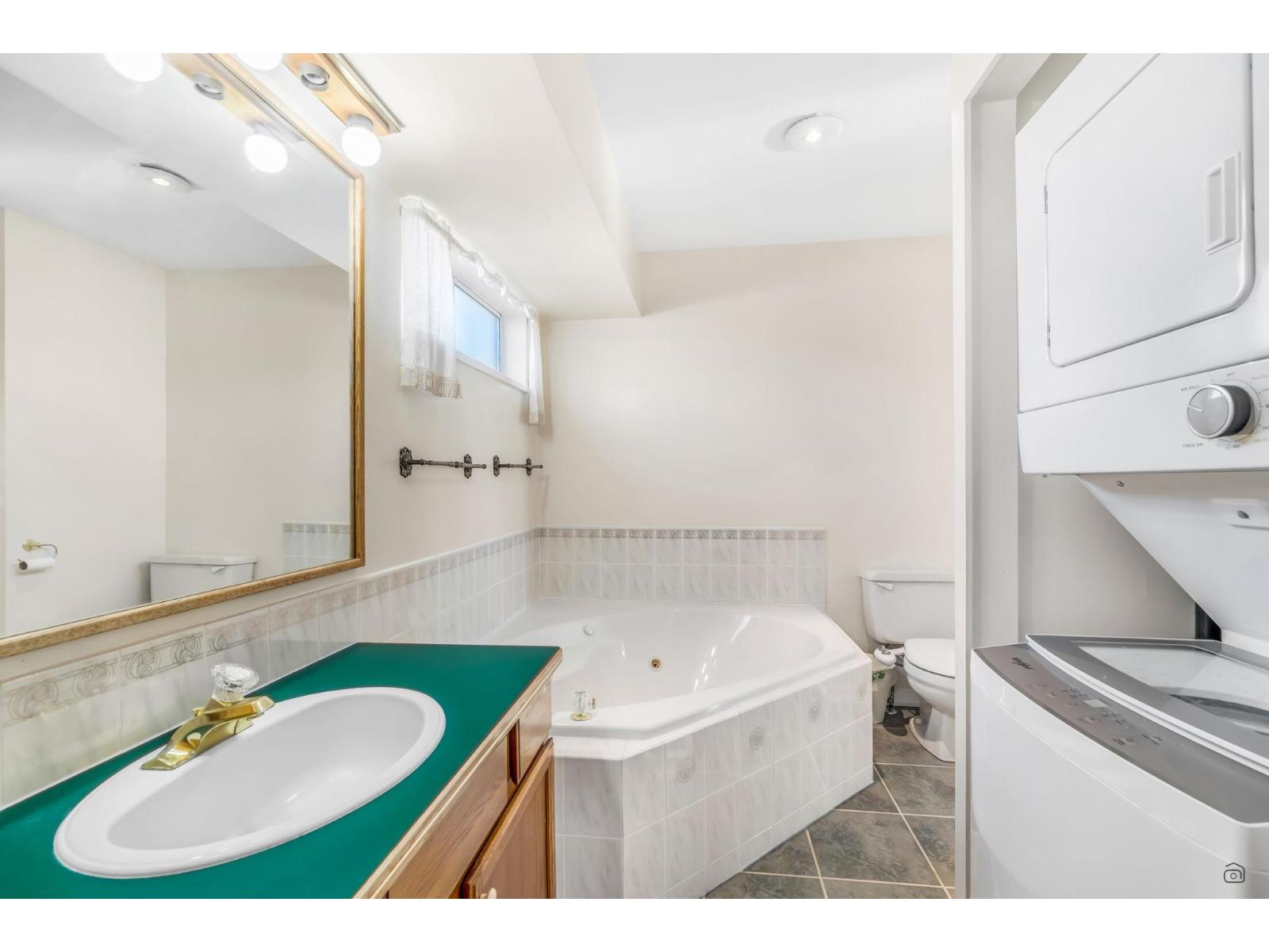 1191 Finlay Street, White Rock, British Columbia  V4B 4K9 - Photo 31 - R3055859