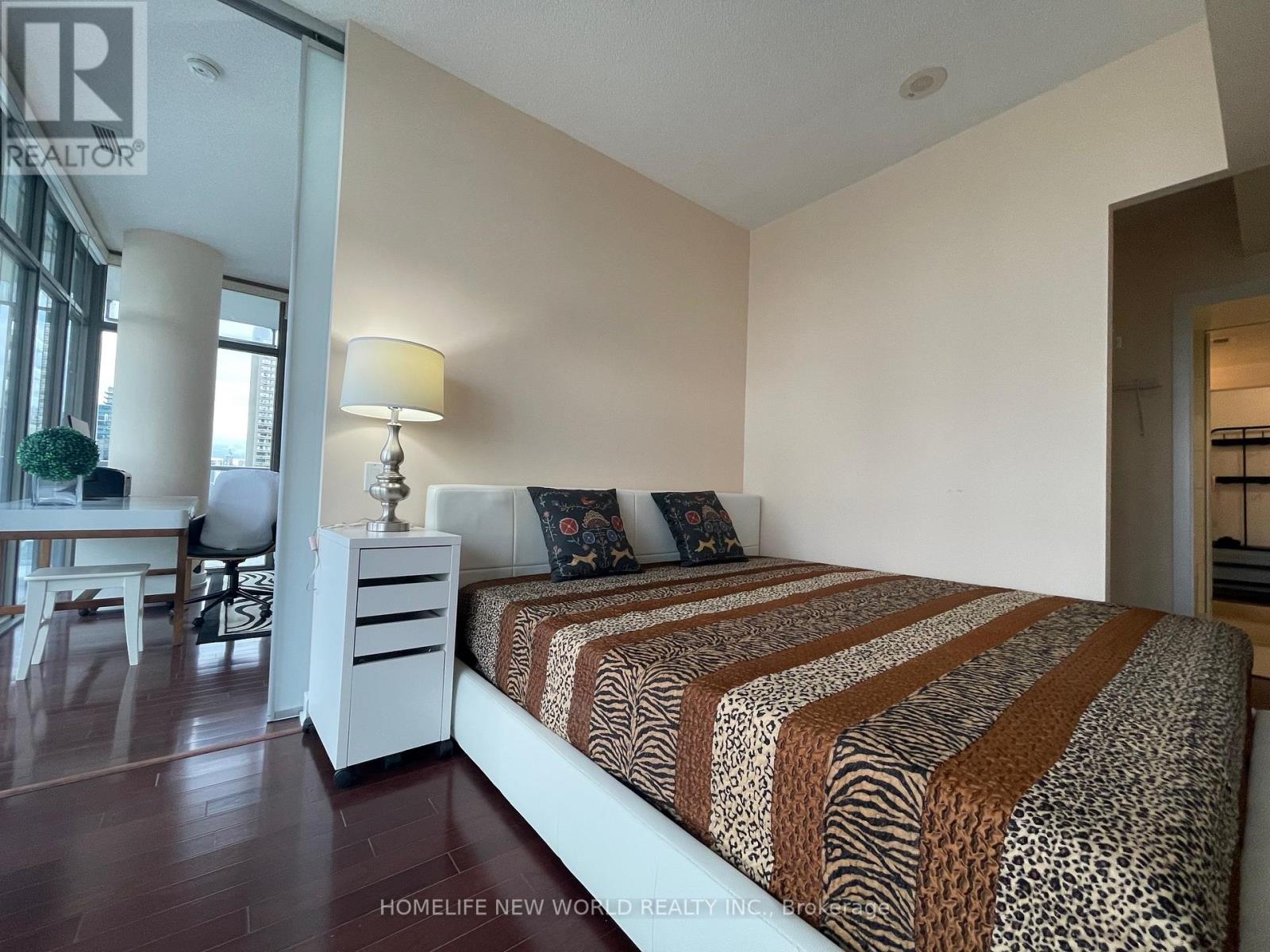 2109 - 33 Charles Street E, Toronto, Ontario  M4Y 0A2 - Photo 31 - C12450473