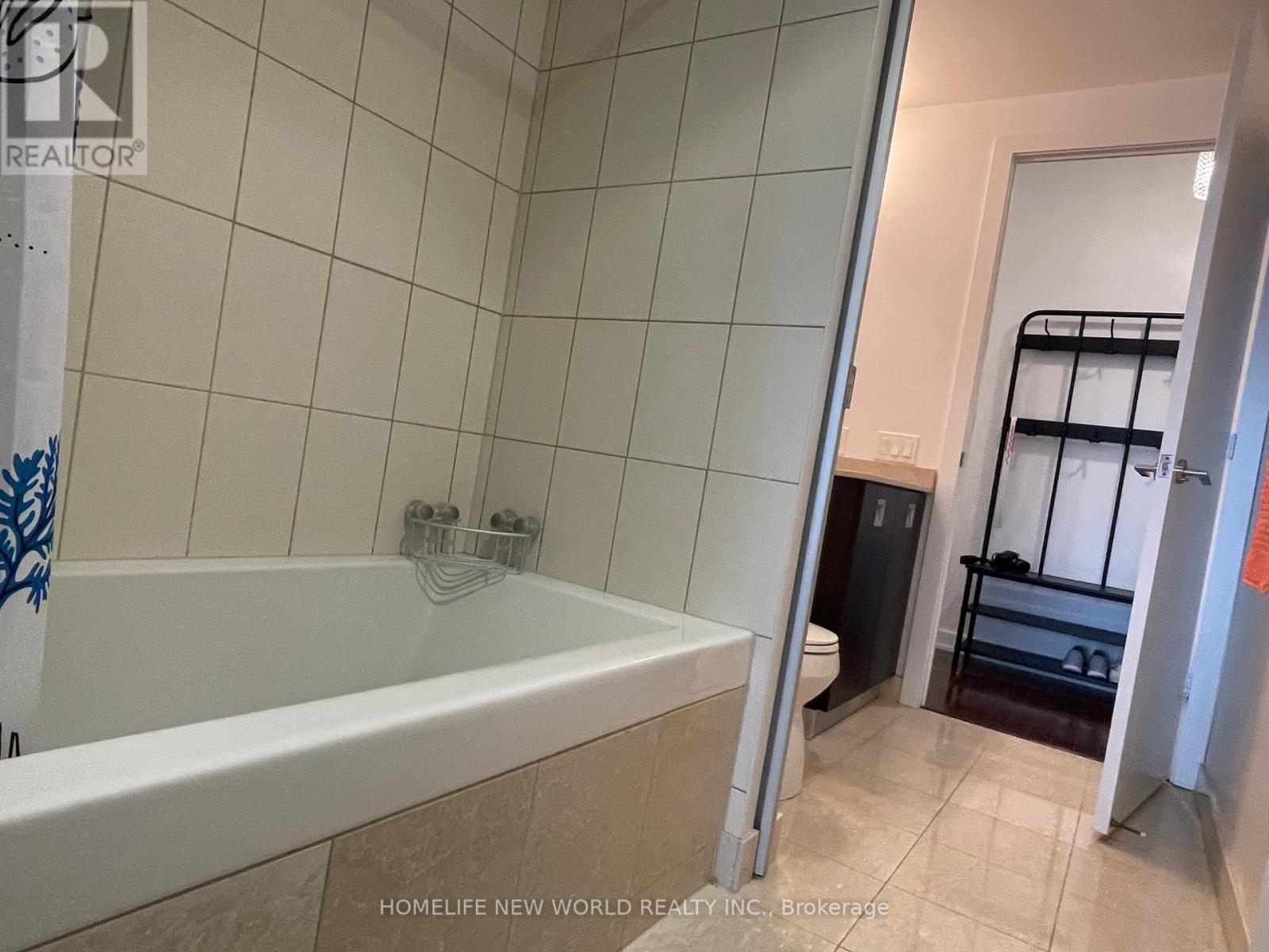 2109 - 33 Charles Street E, Toronto, Ontario  M4Y 0A2 - Photo 32 - C12450473