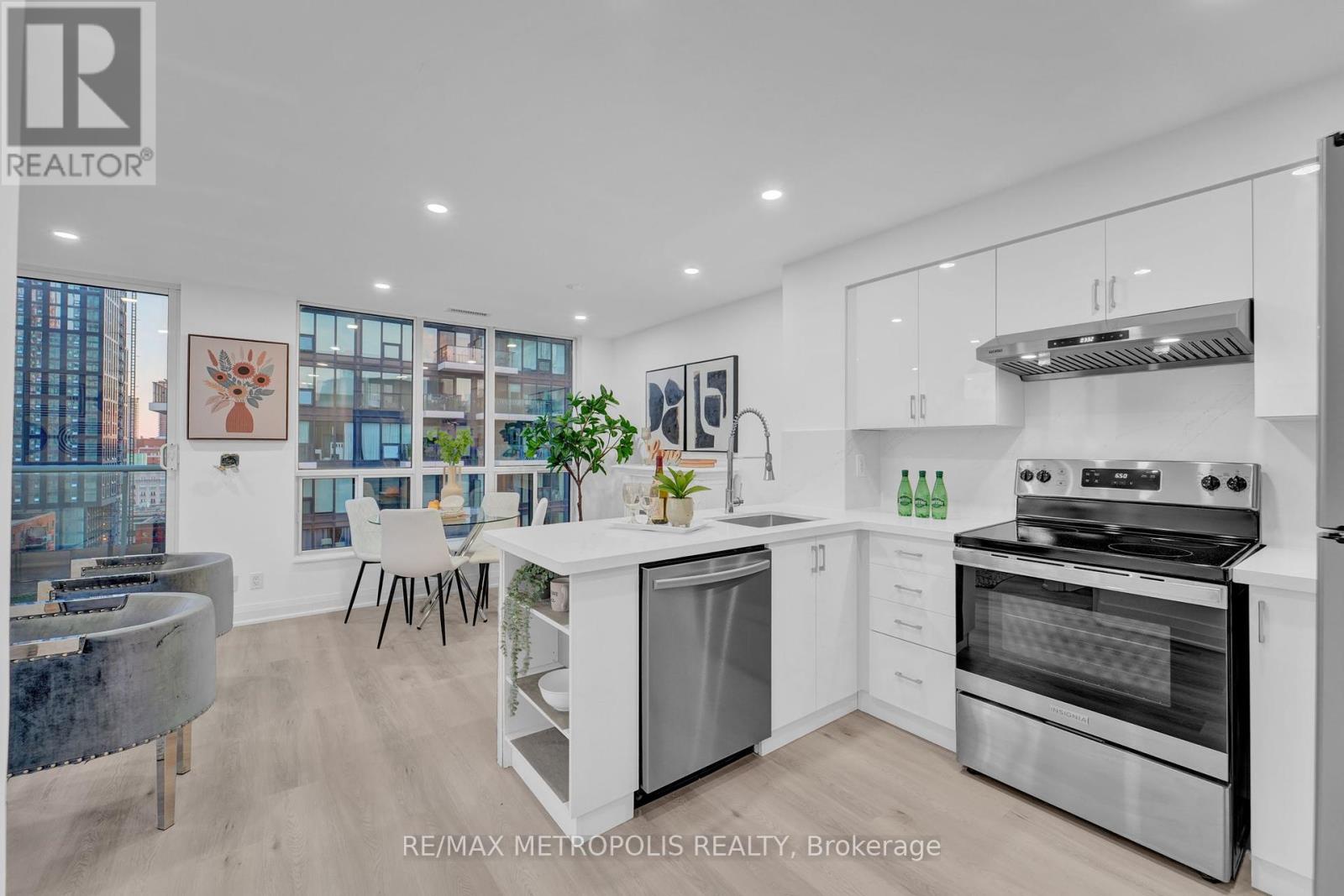 1504 - 76 Shuter Street, Toronto (Church-Yonge Corridor), Ontario  M5B 1B4 - Photo 10 - C12450487