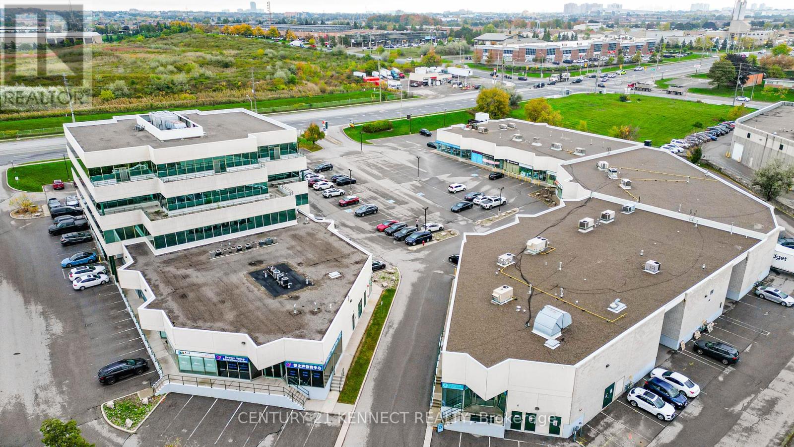 16 - 7780 Woodbine Avenue, Markham, Ontario  L3R 2N7 - Photo 3 - N12448979