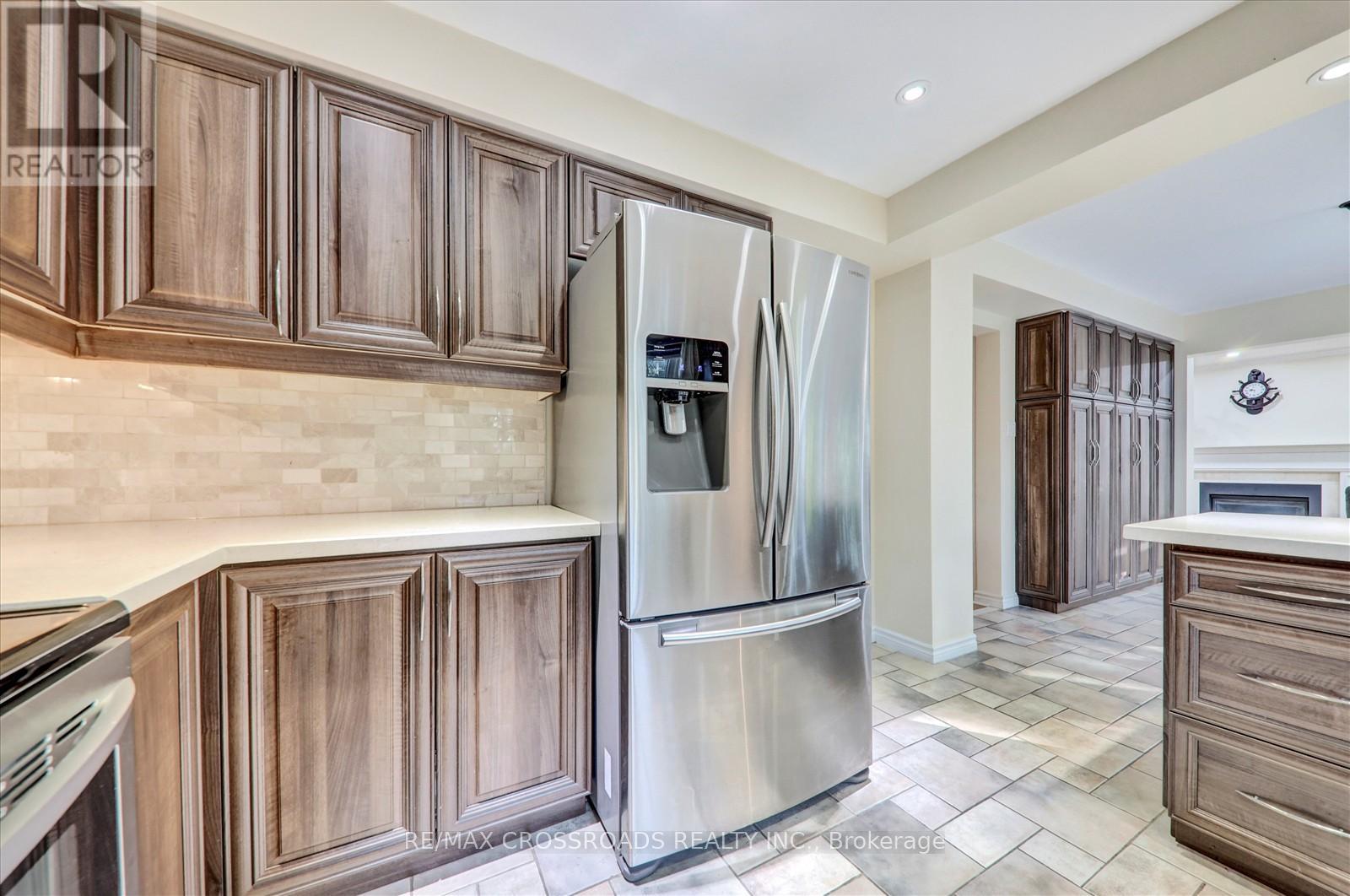3993 Ellesmere Road, Toronto (Highland Creek), Ontario  M1C 1J3 - Photo 20 - E12450470