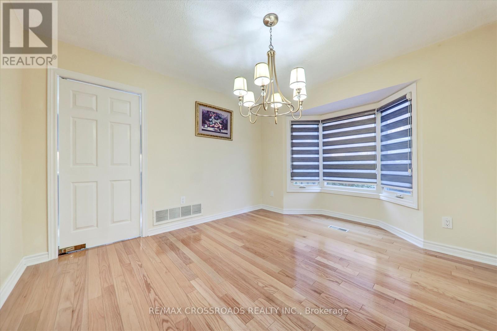 3993 Ellesmere Road, Toronto (Highland Creek), Ontario  M1C 1J3 - Photo 21 - E12450470