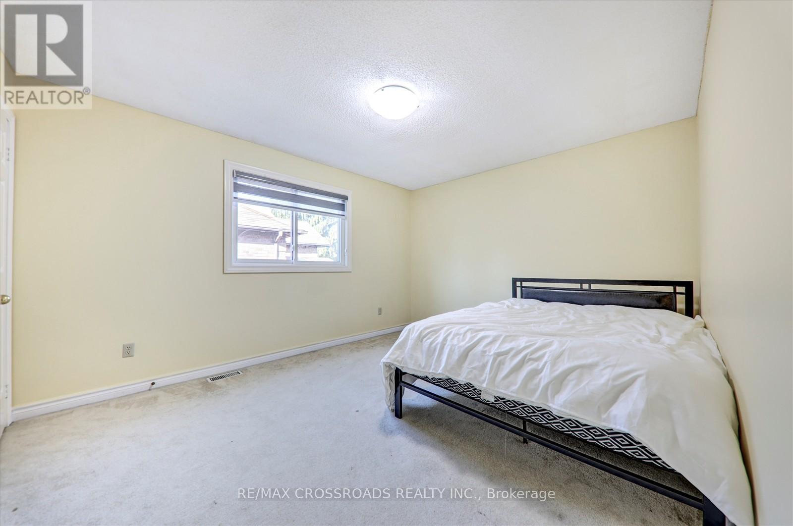 3993 Ellesmere Road, Toronto (Highland Creek), Ontario  M1C 1J3 - Photo 30 - E12450470