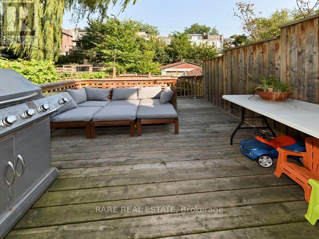 318 Riverdale Avenue, Toronto, Ontario  M4J 1A2 - Photo 12 - E12450490