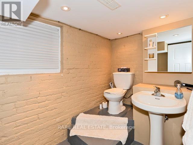 318 Riverdale Avenue, Toronto, Ontario  M4J 1A2 - Photo 17 - E12450490
