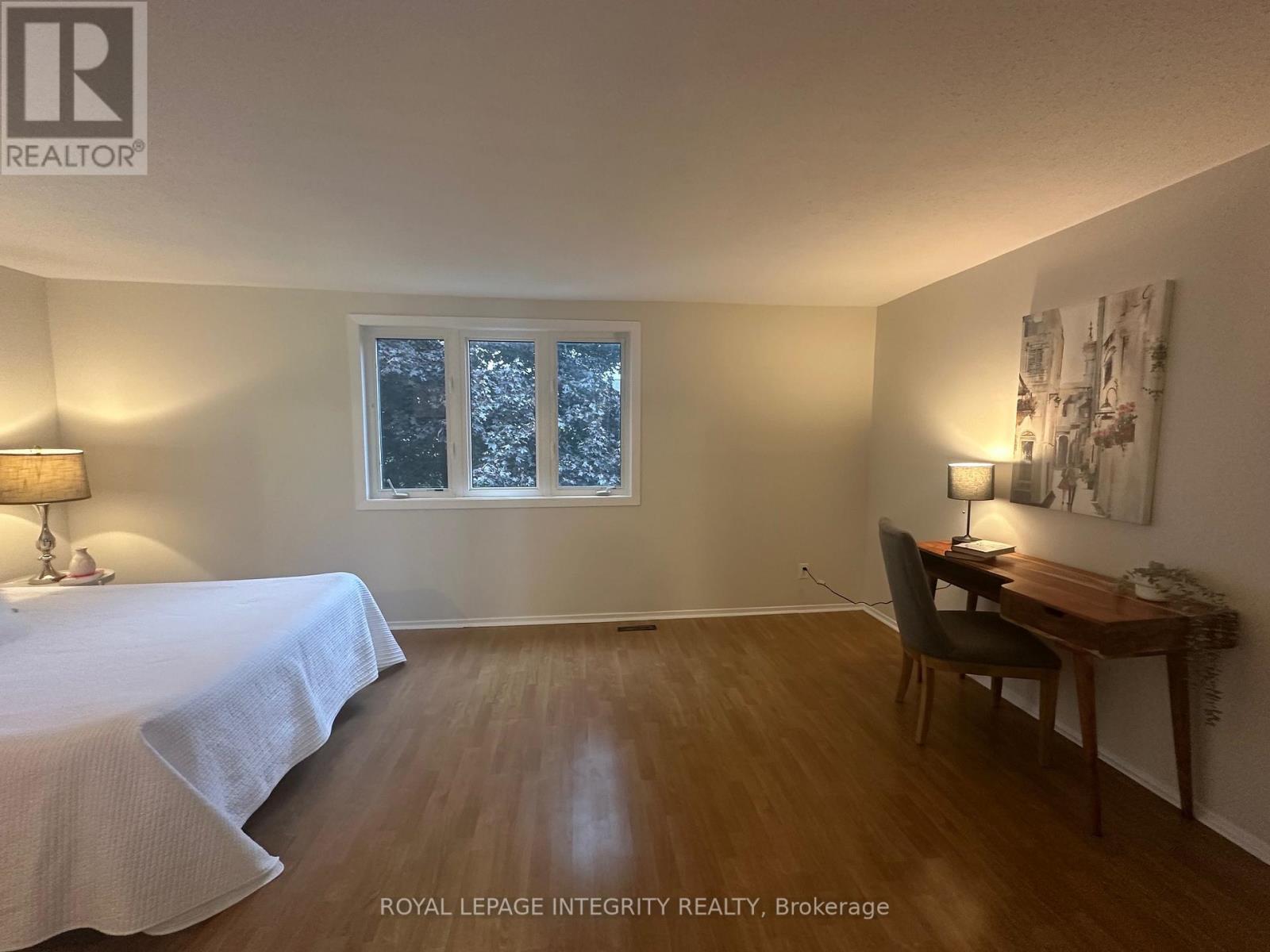 30 Bujold Court, Ottawa, Ontario  K2L 3N5 - Photo 14 - X12450279