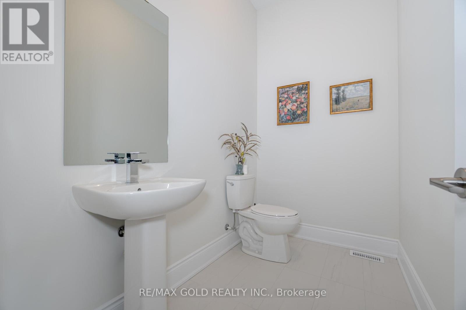 82 Raspberry Ridge Avenue, Caledon, Ontario  L7C 4N2 - Photo 23 - W12326980