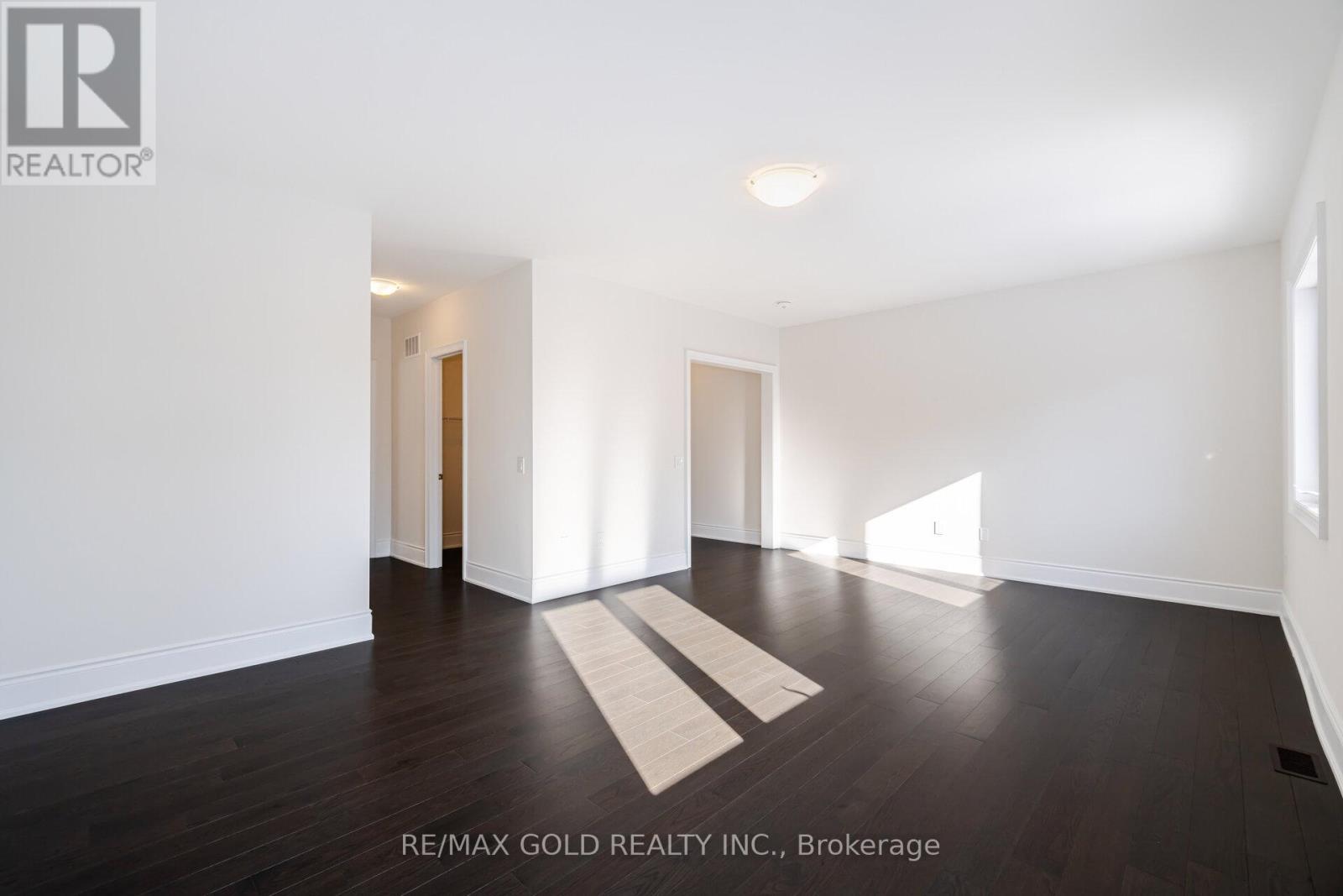 82 Raspberry Ridge Avenue, Caledon, Ontario  L7C 4N2 - Photo 29 - W12326980