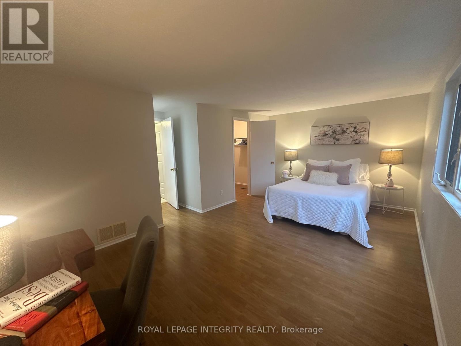 30 Bujold Court, Ottawa, Ontario  K2L 3N5 - Photo 13 - X12450279