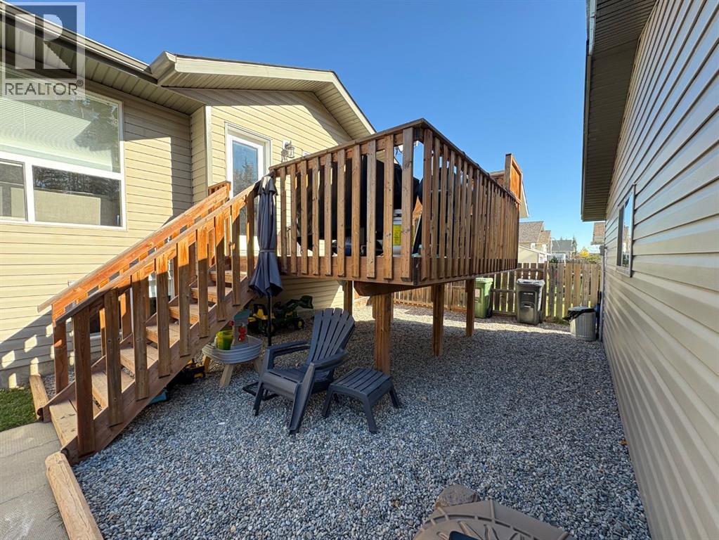 6009 43 Avenue Close, Rocky Mountain House, Alberta  T4T 1W3 - Photo 32 - A2261750