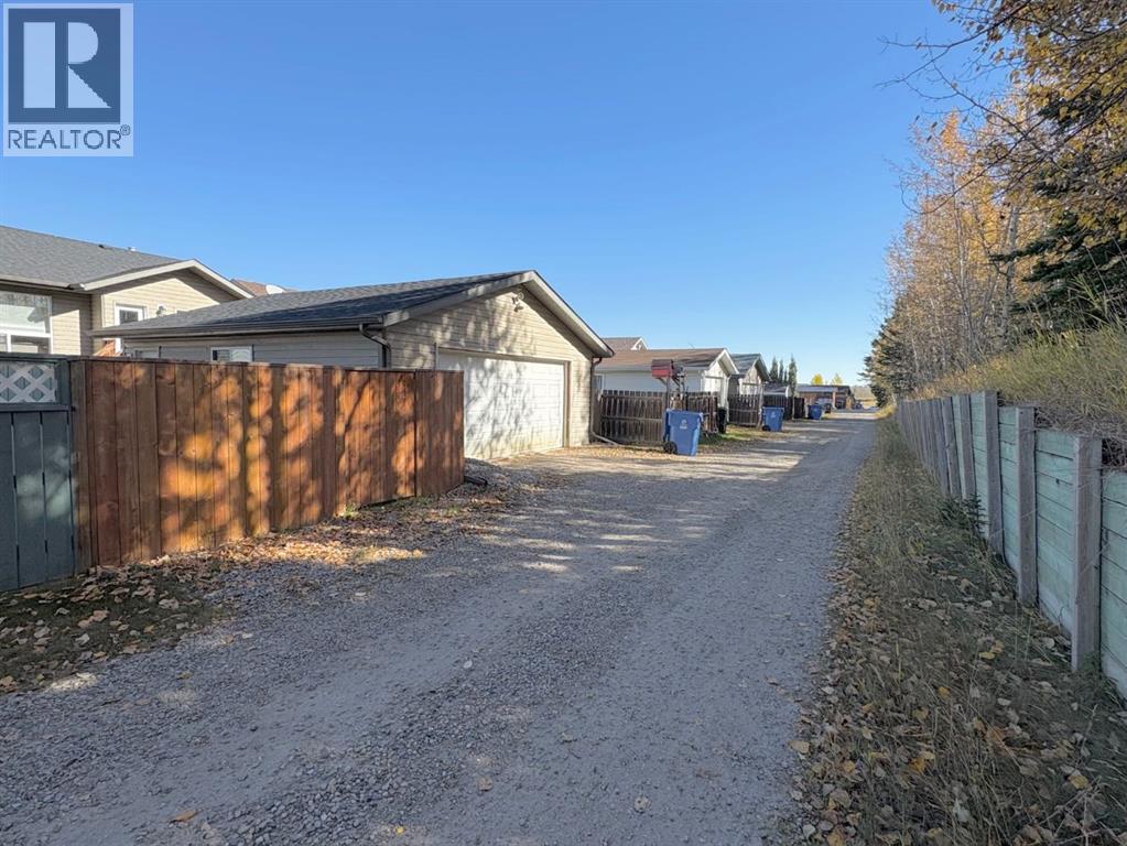 6009 43 Avenue Close, Rocky Mountain House, Alberta  T4T 1W3 - Photo 35 - A2261750