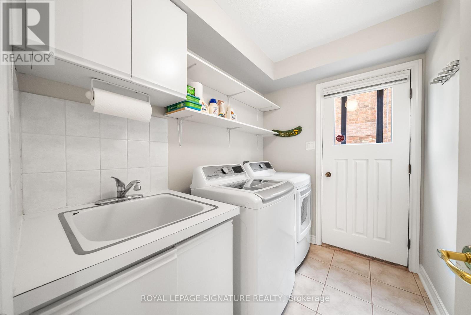 21 Sonny Street, Vaughan, Ontario  L6A 1B7 - Photo 18 - N12450459