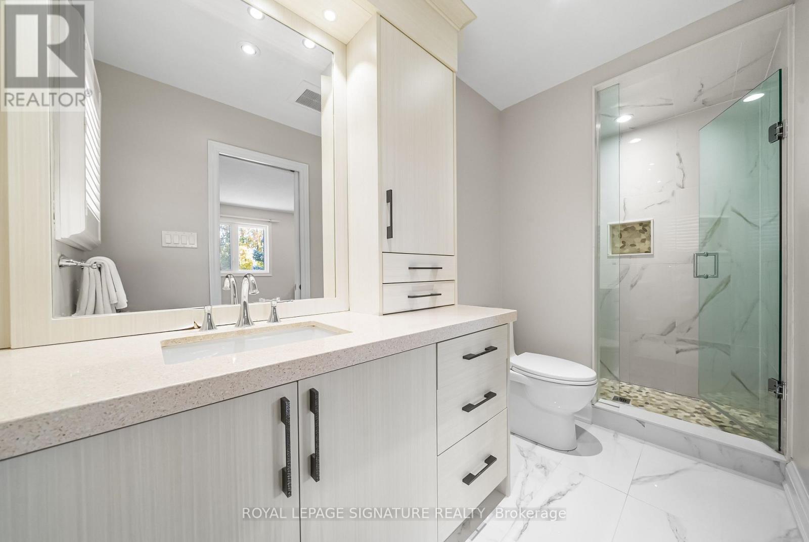 21 Sonny Street, Vaughan, Ontario  L6A 1B7 - Photo 25 - N12450459