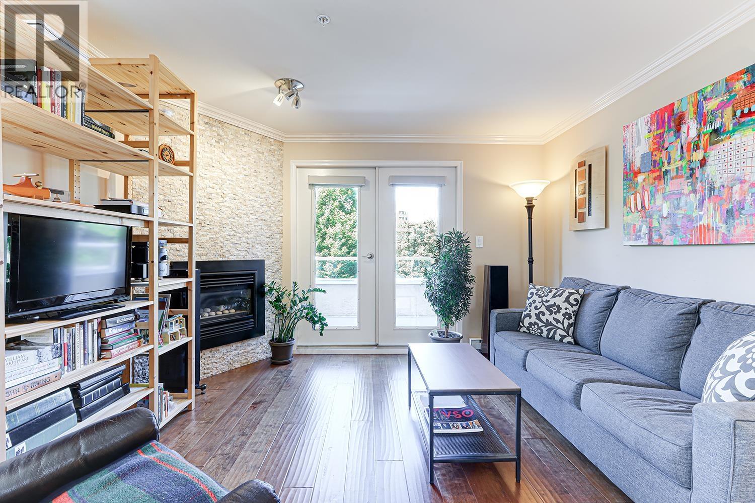 5 890 BROUGHTON STREET, Vancouver, British Columbia