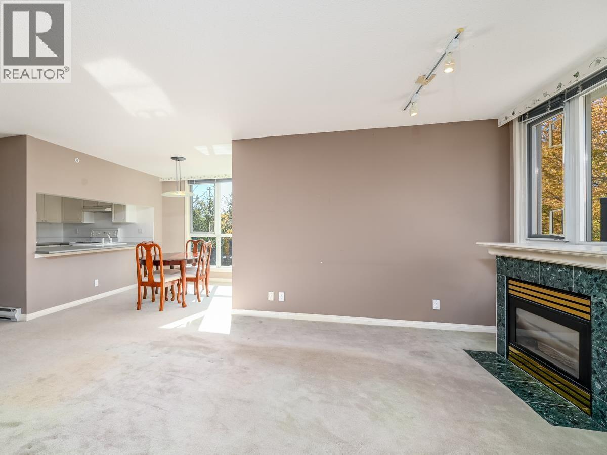 201 5860 Dover Crescent, Richmond, British Columbia  V7C 5S6 - Photo 8 - R3055621